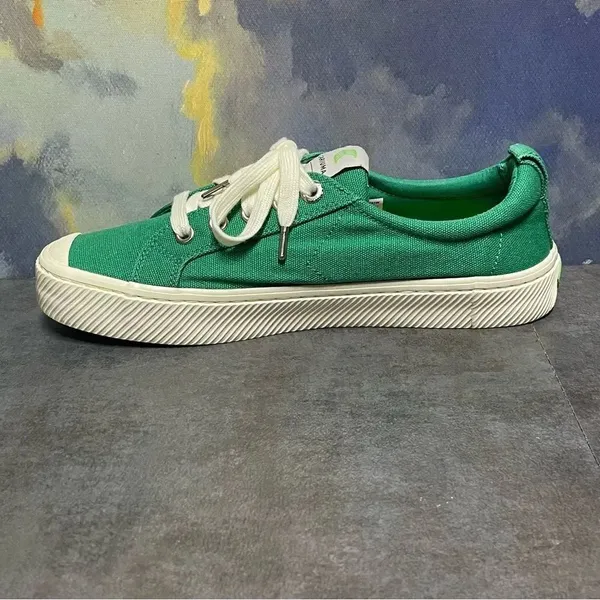 Cariuma Green Canvas OCA Low Cut Women's Sneakers Size 8M - Image 14