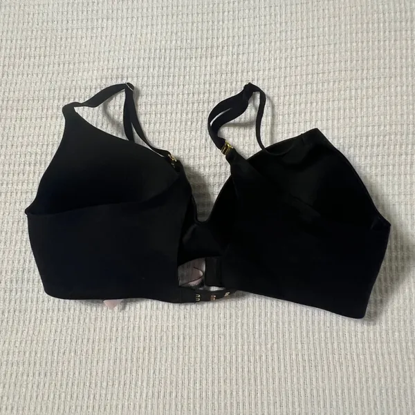 Victoria's Secret Bra - Image 2