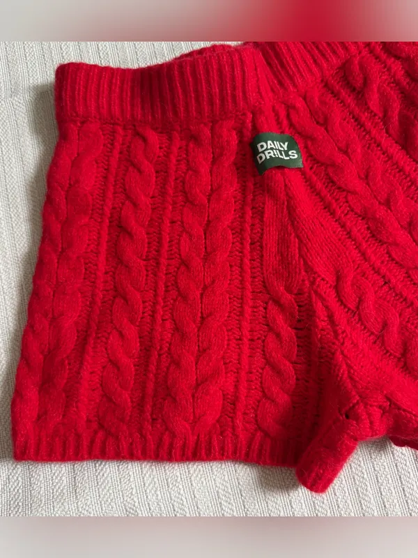 Daily Drills Knit Shorts in Red Size XS/S - Image 5
