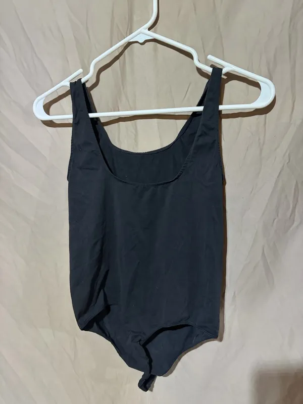 Skims bodysuit - Image 3