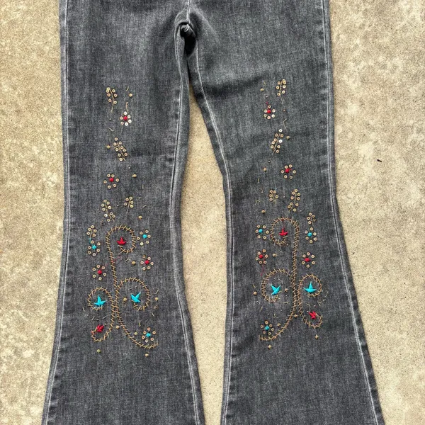 POL M high waisted embroidered flare denim jeans - Image 2
