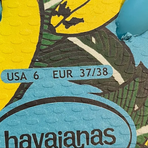 Havaianas with Banana Design - Image 10