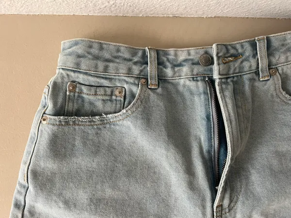 Glassons Denim Shorts - Image 4