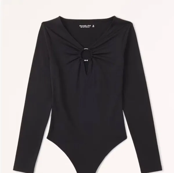 Abercrombie bodysuit with hardware - Image 3