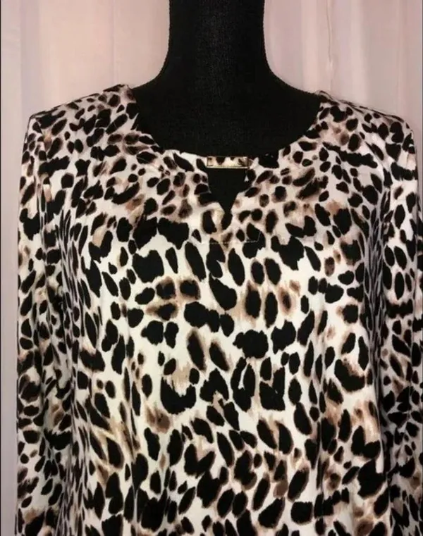 Company Ellen Tracy• Cheetah Print LTOP083 - Image 2
