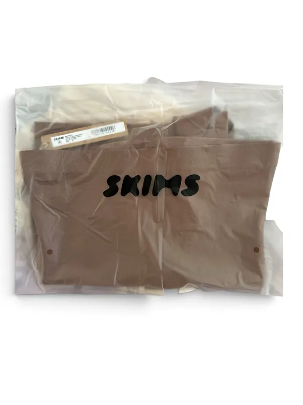 NWT SKIMS body Left Leg solution Short in Jasper M - Image 5