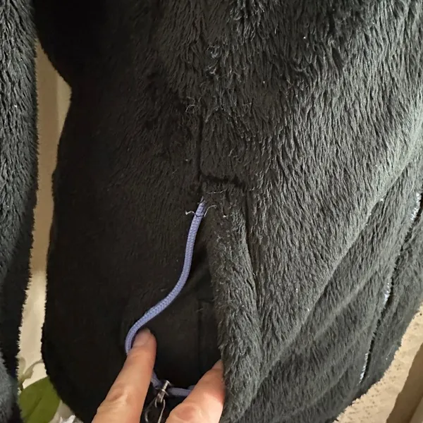 The North Face Black/Lavender Purple Plush Fleece Fuzzy Zip Up Jacket - Image 3