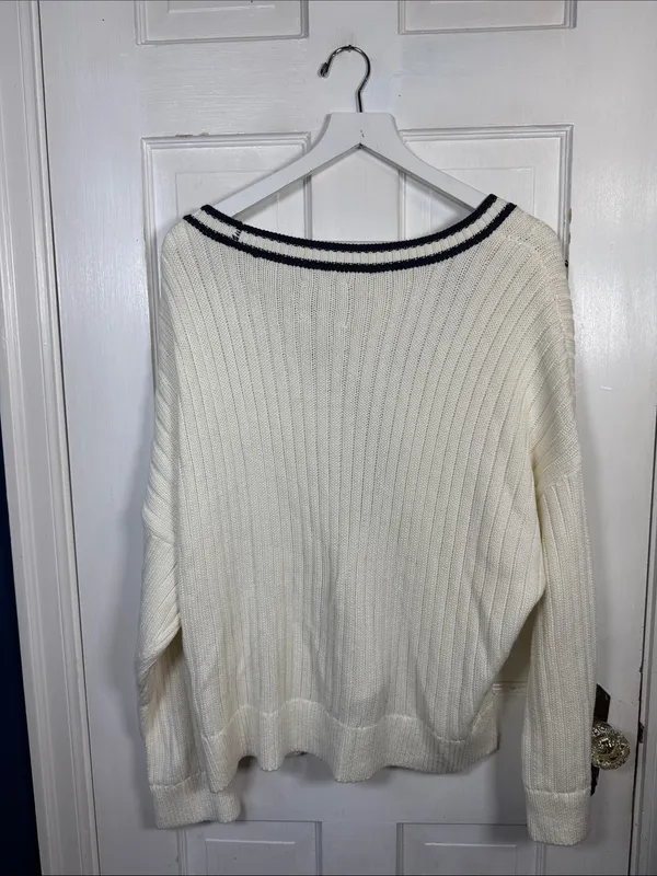 Abercrombie & Fitch V-Neck Button-Front Varsity Sweater Cardigan W2506 Sz L - Image 8