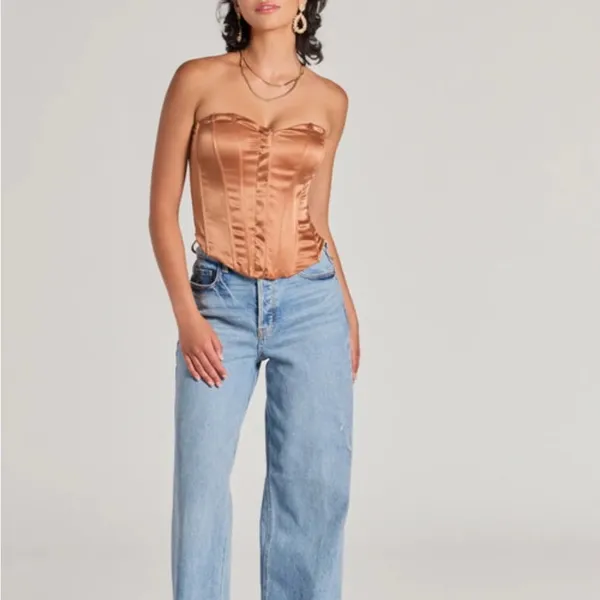 NWT Windsor corset top - Image 3