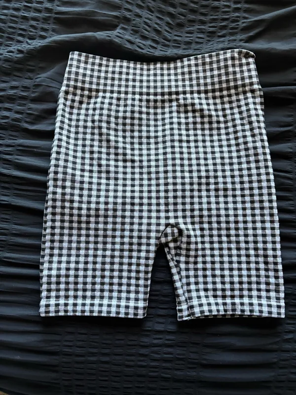 No Boundaries Checkered Biker Shorts and tank top - Image 4