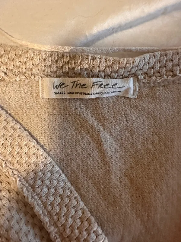 Free people summer sweater  - Image 3
