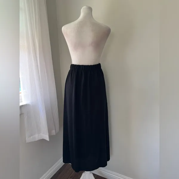 Vintage ‘90s San Remo by Laura Knits Black Knit Sweater Elastic Waist Maxi Skirt - Image 4