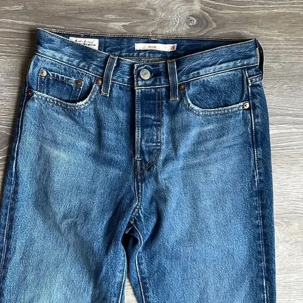 Levi’s Wedgie Icon Fit in These Dreams - Image 5