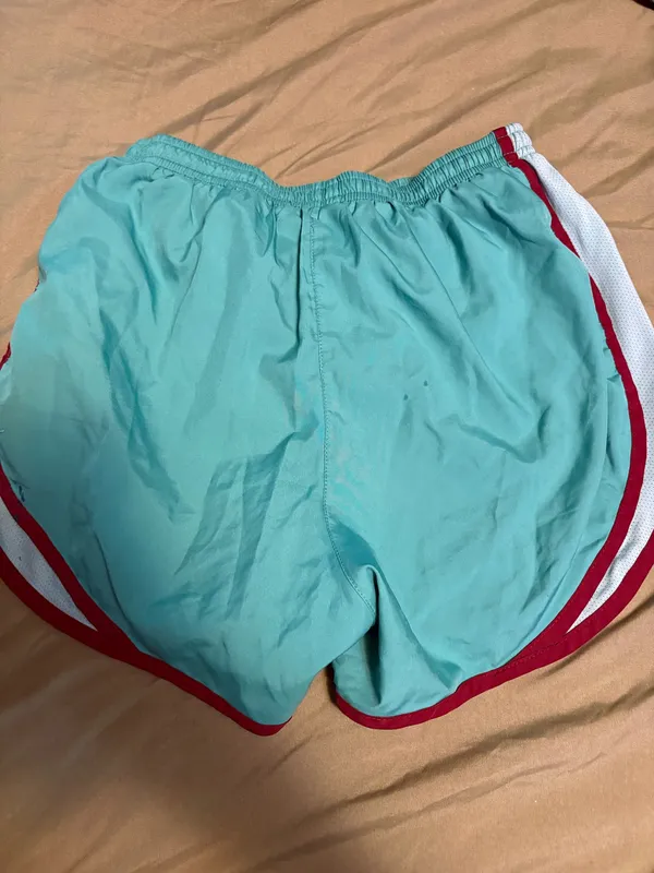 Nike shorts - Image 2