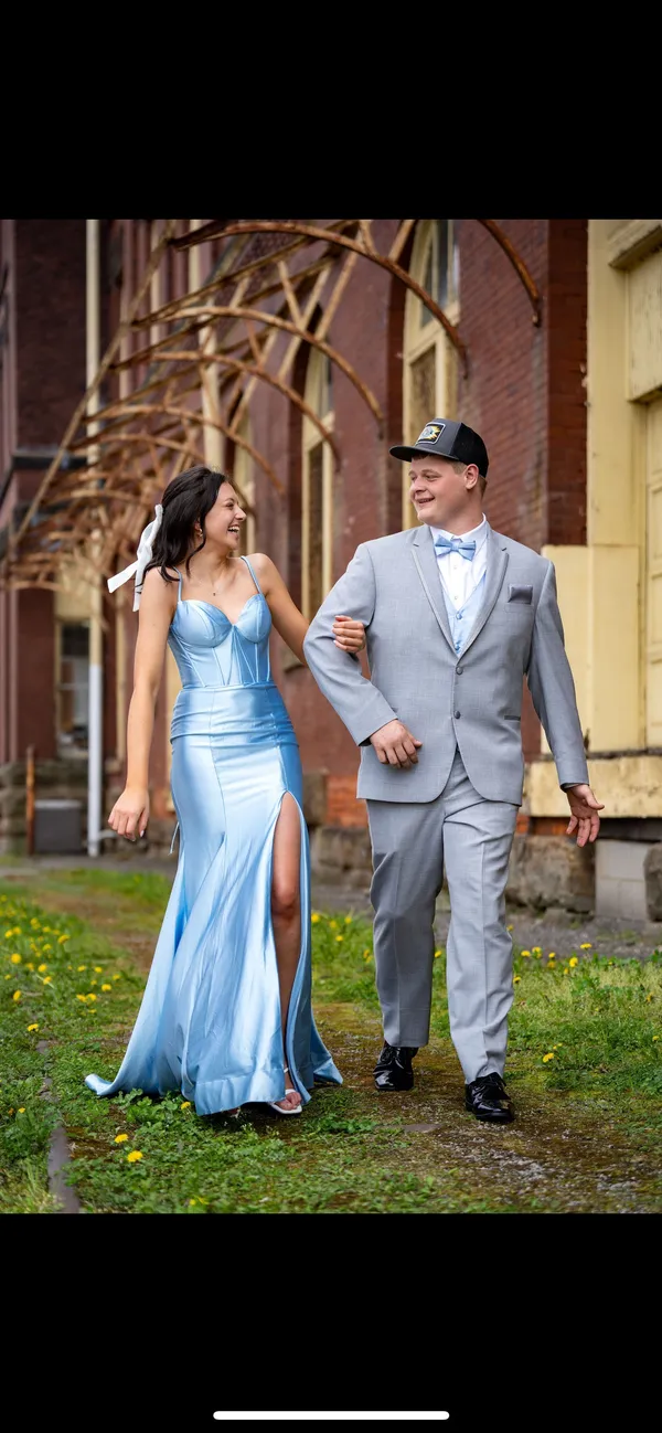 Sherri Hill Prom Gown - Image 4
