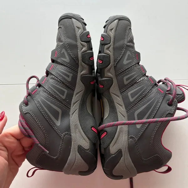 KEEN Womens Hiking Shoes‎ Dark Grey Berry Pink Low Top Trail Sneakers Size 9 - Image 10