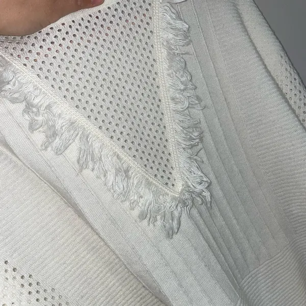 𝅺halo White Sweater - Image 5