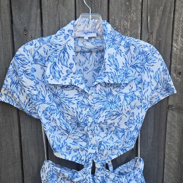 Olivaceous Blue and White Floral Mini Dress Size M - Image 4