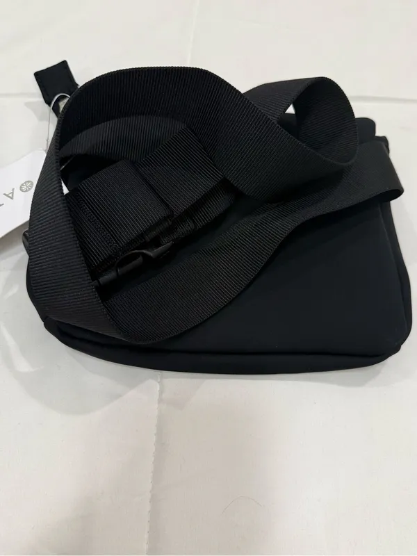ATHLETA NWT Black Diem Crossbody Bag Sleek Neoprene Travel Pouch 9x7 - Image 2
