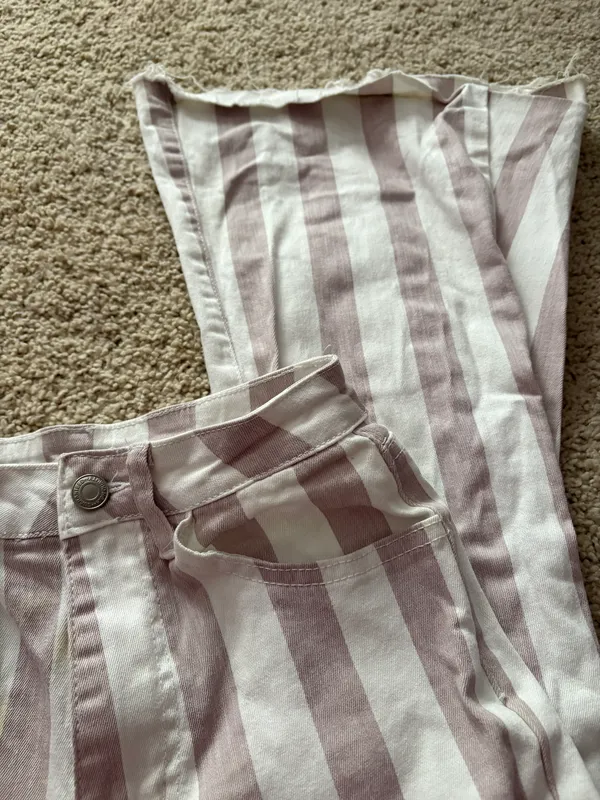 High Wasted Pink And White Striped Denim Boot Cut Jeans - Image 3