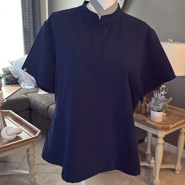 FIGS Insiza slim fit mandarin collar scrub top - Image 2