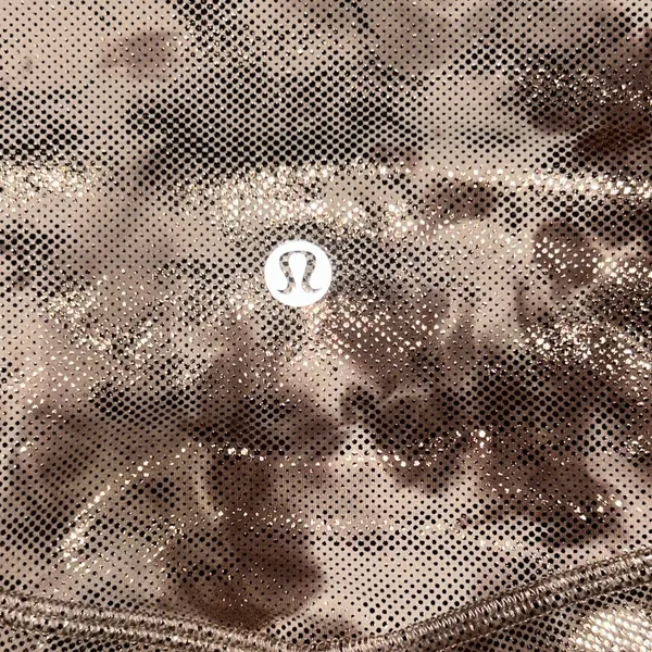 Lululemon Rose Gold Metallic Patterned Foil Leggings Comfortable Casual size 4 - Image 5