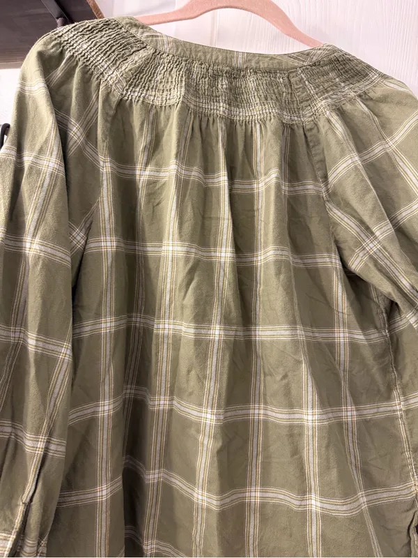 LOFT Olive Green Button-Front Blouse - Image 3