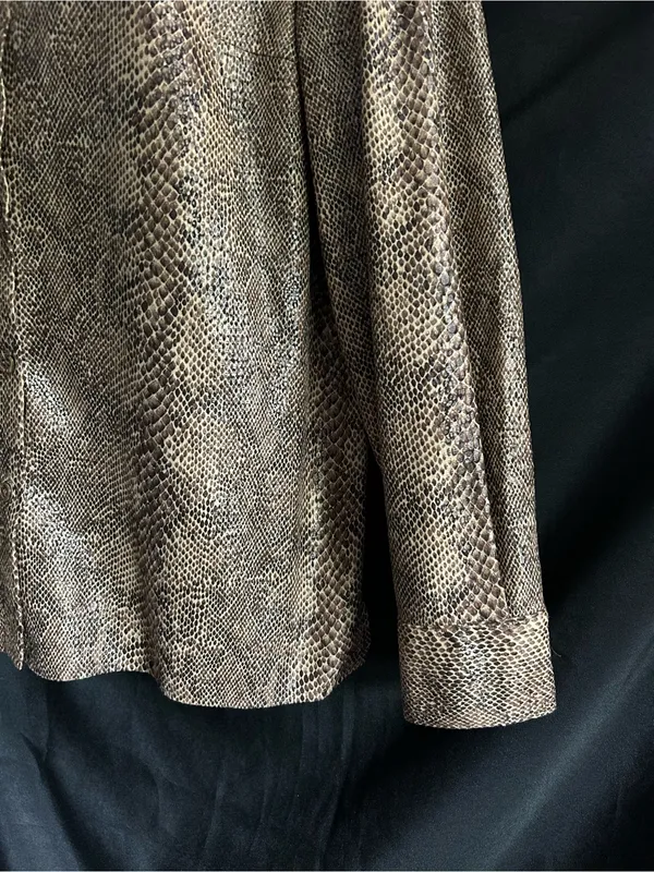 Harve Benard Holrzman Vintage Womens Snake-Print Button Front Jacket - Image 4