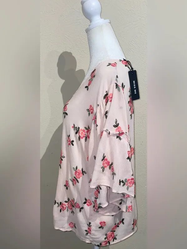 Miss Me Womens Size M NWT Pink Embroidered Rose Blouse Flutter Sleeve V-Neck Top - Image 6