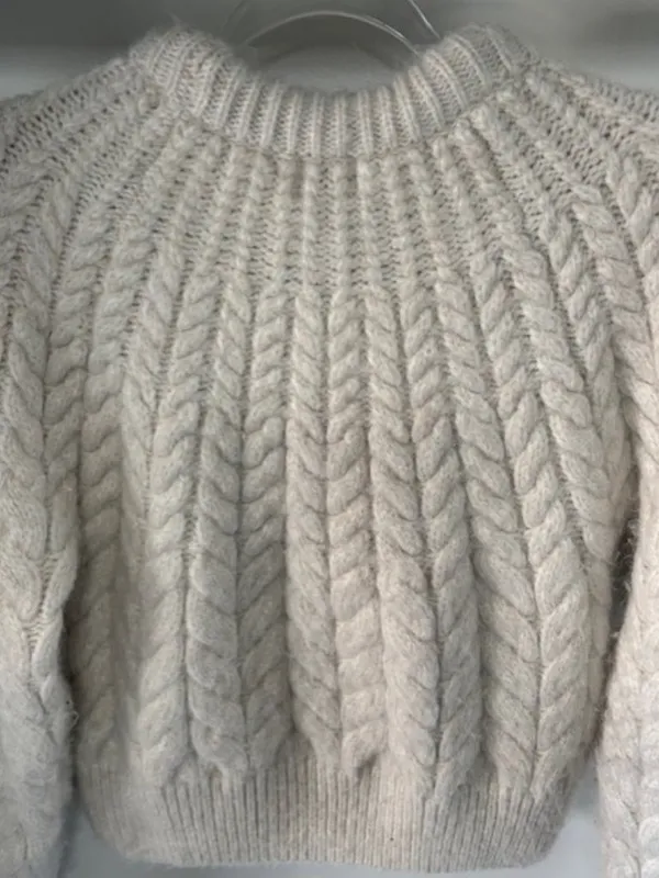 H&M M Alpaca Blend Cable Knit Sweater Oatmeal Oversized Chunky Crew Neck Ribbed - Image 4