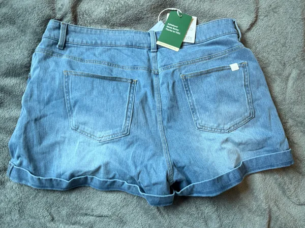 Halara blue Jean shorts - Image 2
