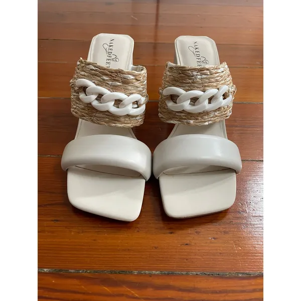 Naked Feet Propriety Raffia Chain Block Heel Sandals Womens 7.5 Ivory - Image 3