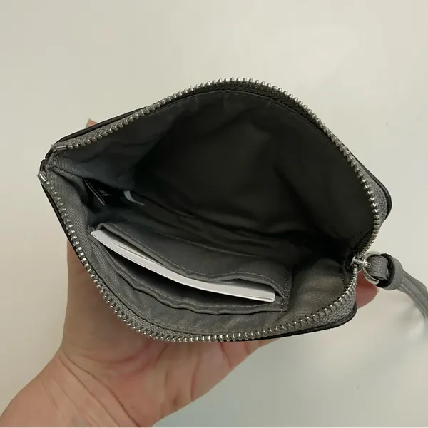 Coach Wristlet Wallet Pouch Corner Zip Credit Card Phone Travel Leather Grey - Image 7