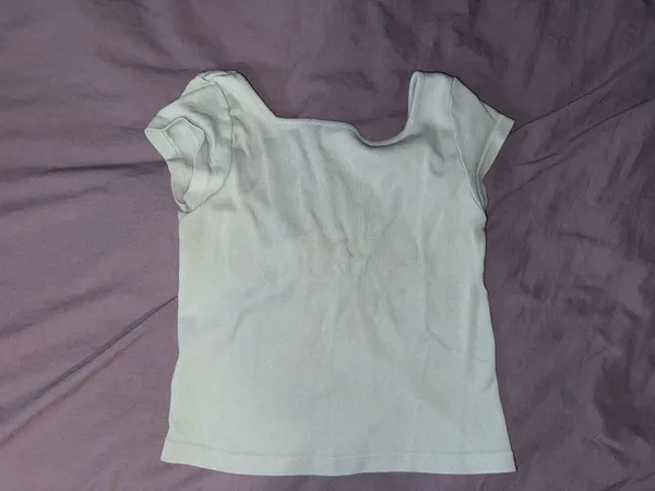 Brandy Melville Cropped Tee - Image 2