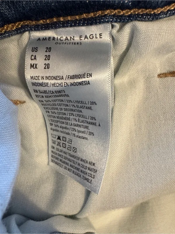 NWT American Eagle Outfitters Mom Shorts Blue Denim Size 20W Super High Rise - Image 7