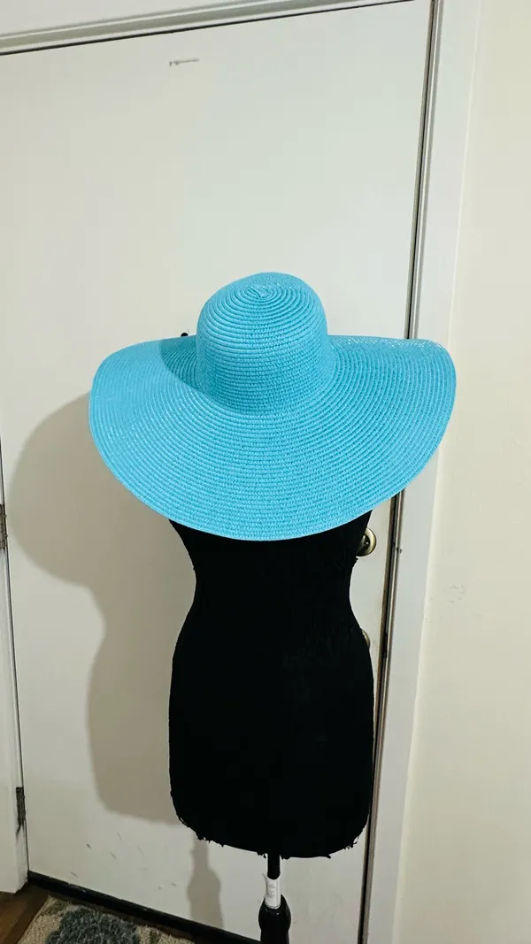 Natasha oversized wide brim off blue straw hat - Image 2