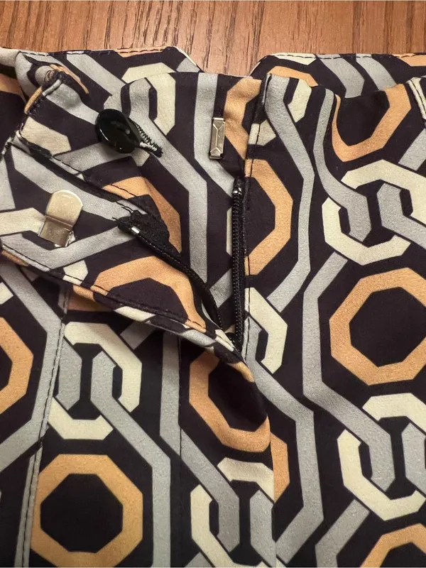 ZARA‎ Geometric Interlocking Chain Print High Rise Ankle Pants Size Small - Image 9