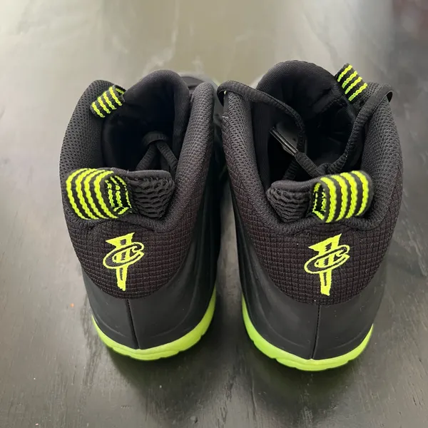 New NIKE Little Posite One GS 'Black Volt' - Image 6
