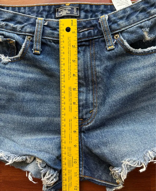 Abercrombie high rise short - Image 7