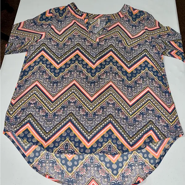 Est 1946 Boho Geo V Neck Blouse Black Size L - Image 2