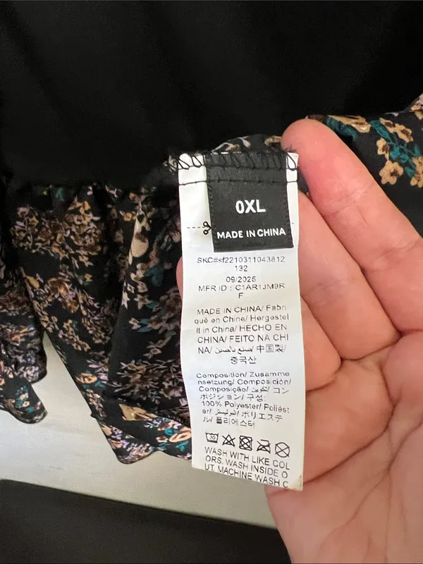 SHEIN Black Floral Peplum Tunic with Pink & Teal Accents - Image 4