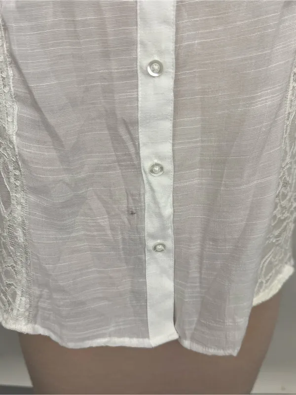 NWT Herve Bernard White Lace-Trim Button Front Women’s Top Lightweight XL - Image 2