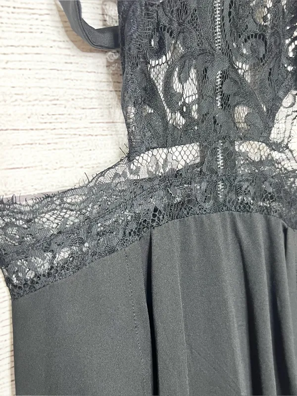 Sheer Black Lace Halter Neck Open Back High Slit Maxi Evening Gown Size Small - Image 8