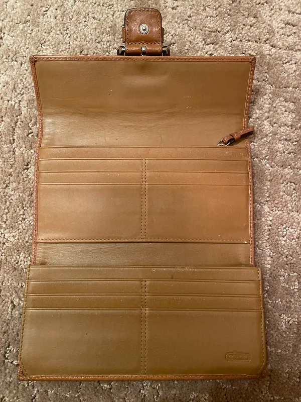 Coach brown logo wallet - Image 4