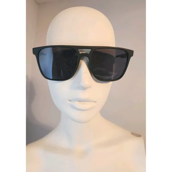 Foster Grant‎ Rectangular Sunglasses - Image 2