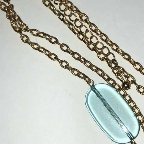 Elegant Gold Tone and Blue Necklace Earrings Jewelry Set - Image 5