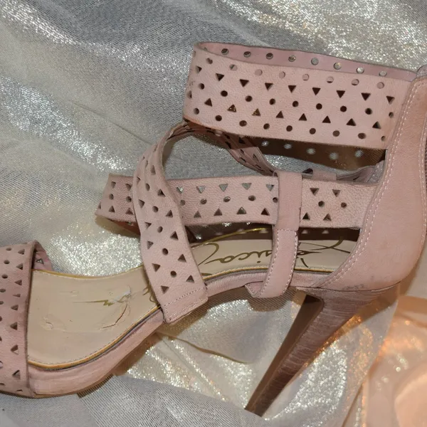 Jessica Simpson Chinah Ankle Strap Pumps, 4.5 " heels, Size 10M - Image 2
