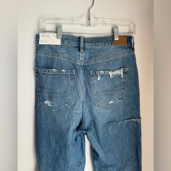 NWT American Eagel 90's Straight leg Distressed Jeans - Image 5