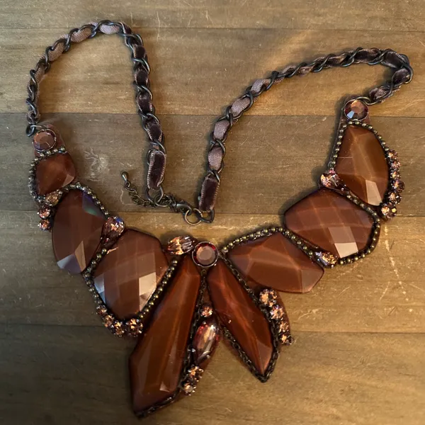 Brown asymmetrical stones woven statement bib necklace - Image 2