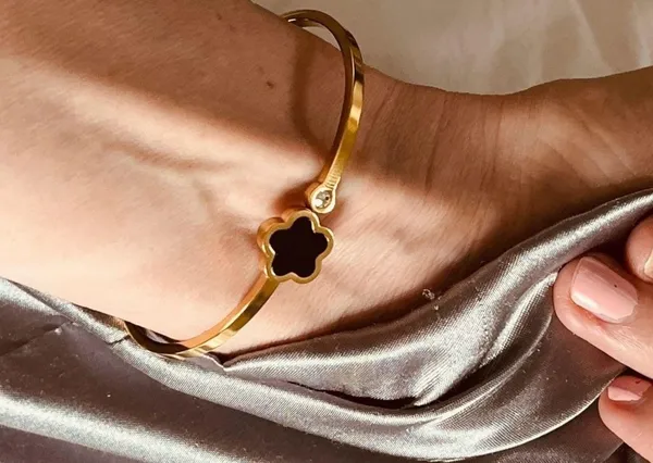Anthropologie 18K Clover Bangle - Image 3